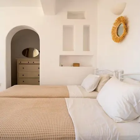 Enthera Mykonos Fanari (Mykonos)