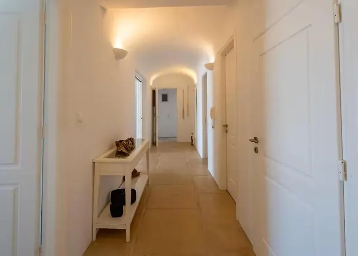 فيلة Enthera Mykonos *